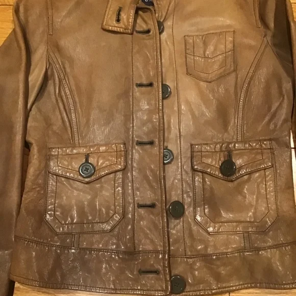 Leather jacket - Picture 12 of 12
